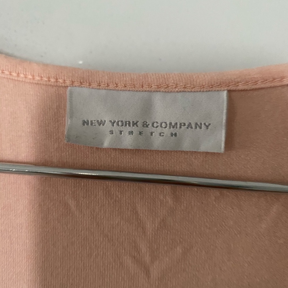 Tops - Picture 2 of 3